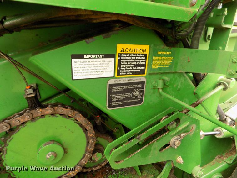 image for item DB9135 2008 John Deere 568 Mega Wide Plus round baler