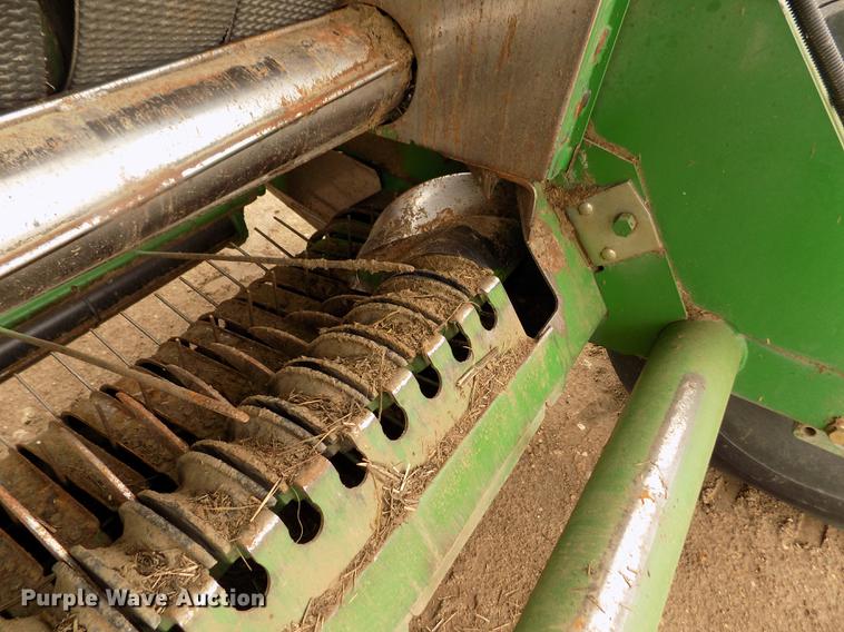 image for item DB9135 2008 John Deere 568 Mega Wide Plus round baler