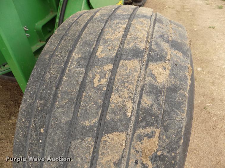 image for item DB9135 2008 John Deere 568 Mega Wide Plus round baler