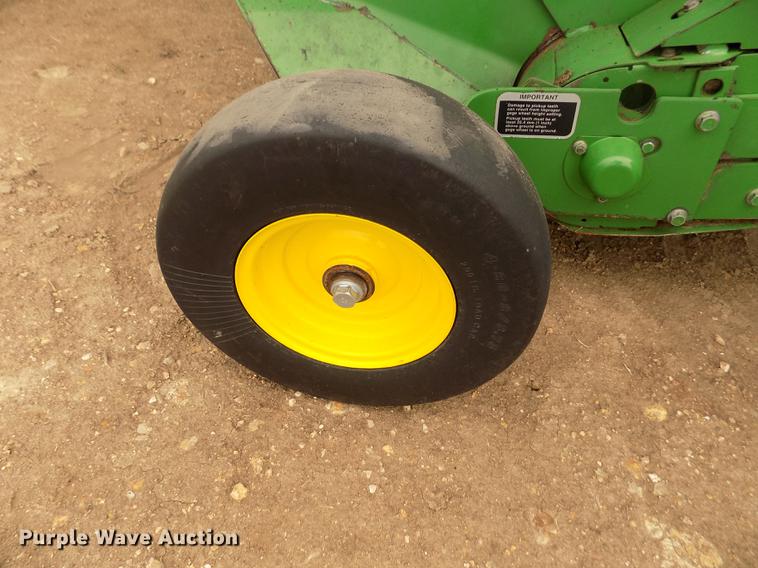 image for item DB9135 2008 John Deere 568 Mega Wide Plus round baler