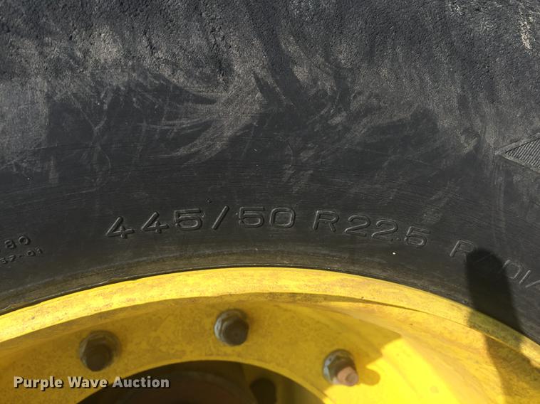 image for item DC0063 2013 John Deere DB90 no-till planter