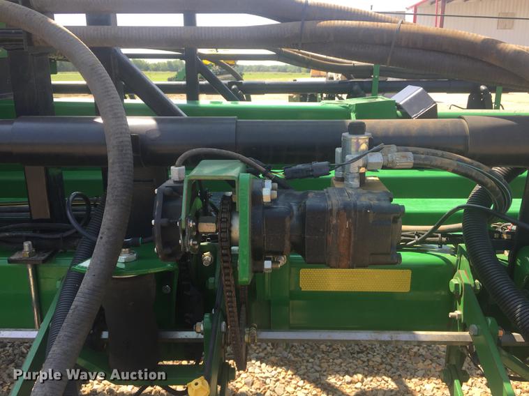 image for item DC0065 2011 John Deere DB44 no-till planter