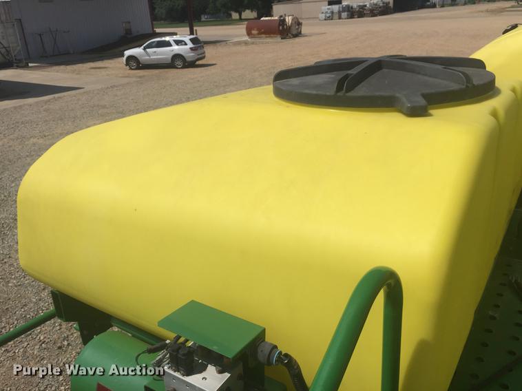 image for item DC0065 2011 John Deere DB44 no-till planter