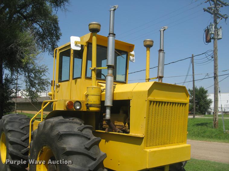 image for item DC1256 1969 Rayes Commander 1200 4WD tractor