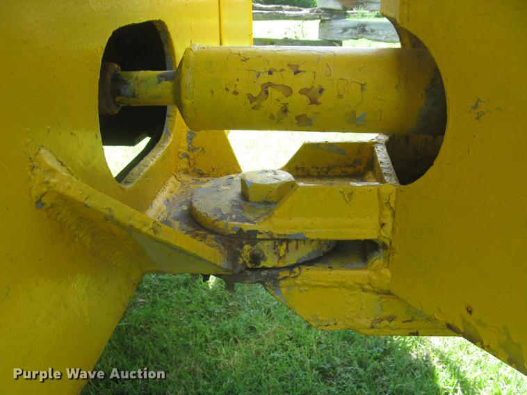 image for item DC1256 1969 Rayes Commander 1200 4WD tractor