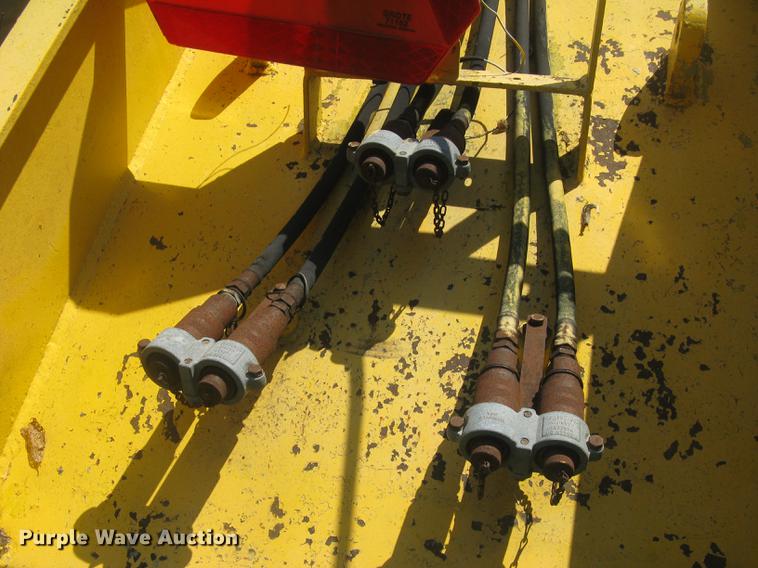 image for item DC1256 1969 Rayes Commander 1200 4WD tractor