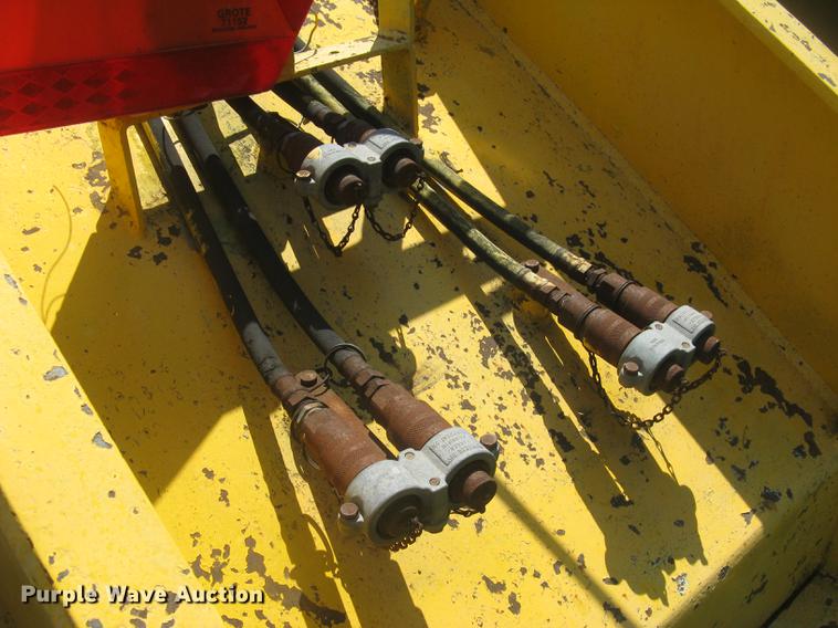 image for item DC1256 1969 Rayes Commander 1200 4WD tractor