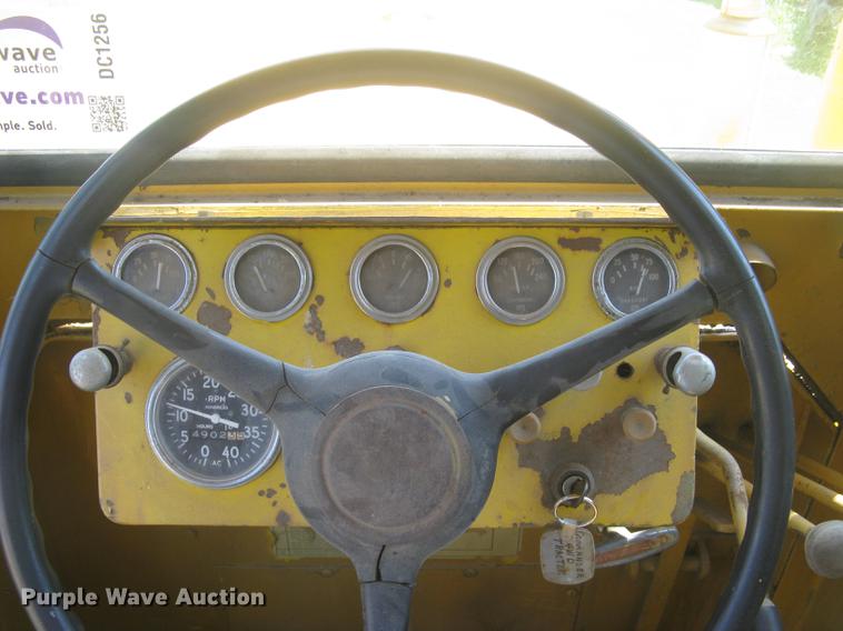 image for item DC1256 1969 Rayes Commander 1200 4WD tractor