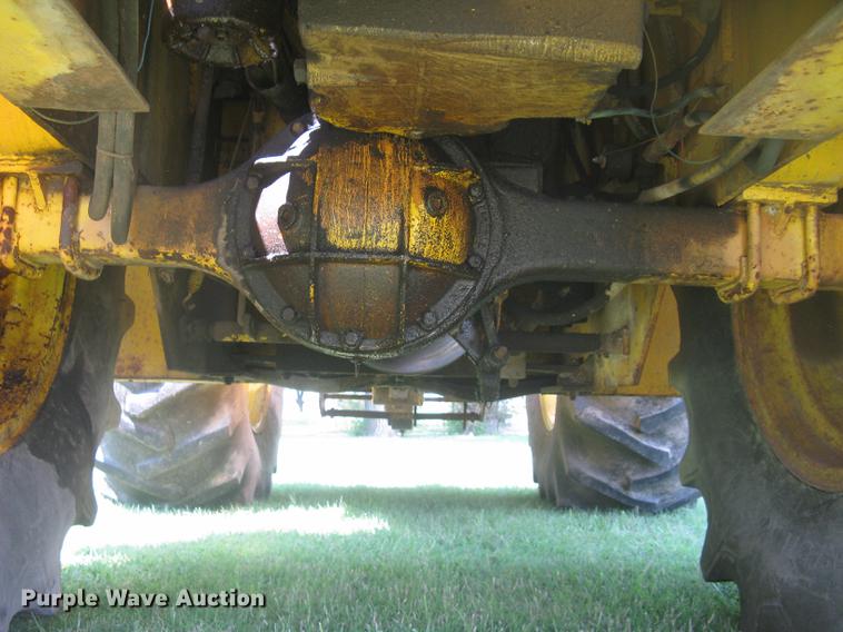 image for item DC1256 1969 Rayes Commander 1200 4WD tractor