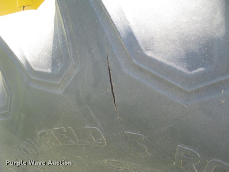 image for item DC1256 1969 Rayes Commander 1200 4WD tractor