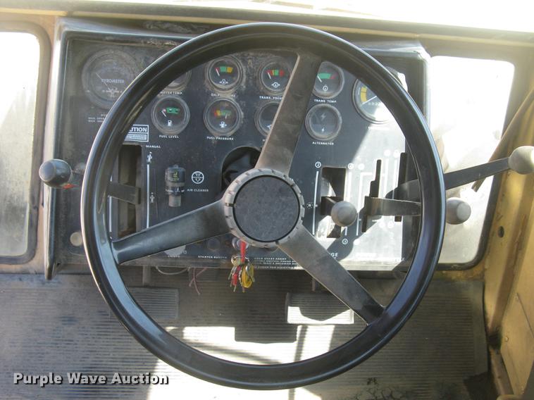 image for item DC1292 Case 2470 Traction King 4WD tractor