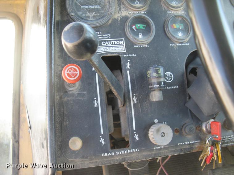 image for item DC1292 Case 2470 Traction King 4WD tractor