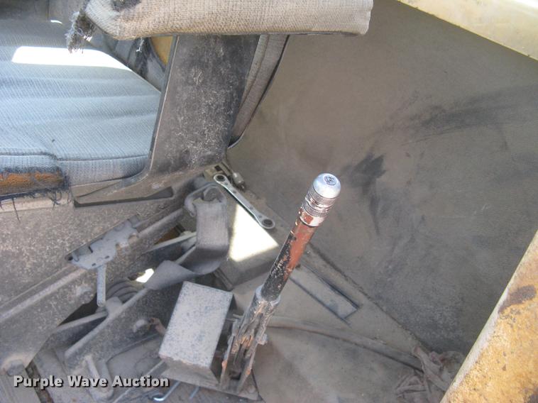 image for item DC1292 Case 2470 Traction King 4WD tractor