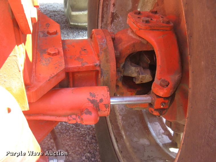 image for item DC1292 Case 2470 Traction King 4WD tractor