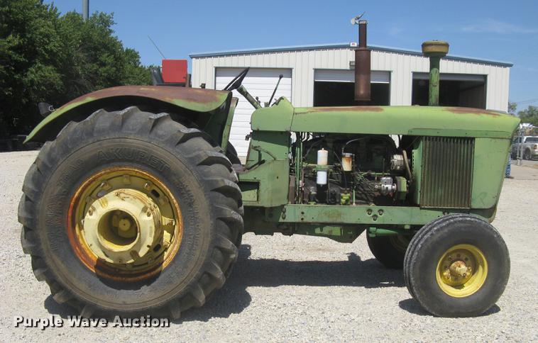 image for item DC1294 John Deere 5010 tractor