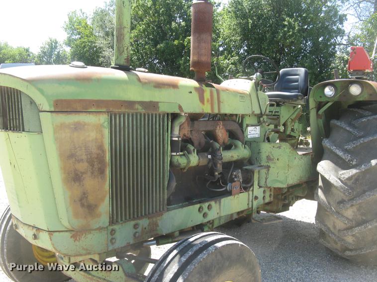 image for item DC1294 John Deere 5010 tractor