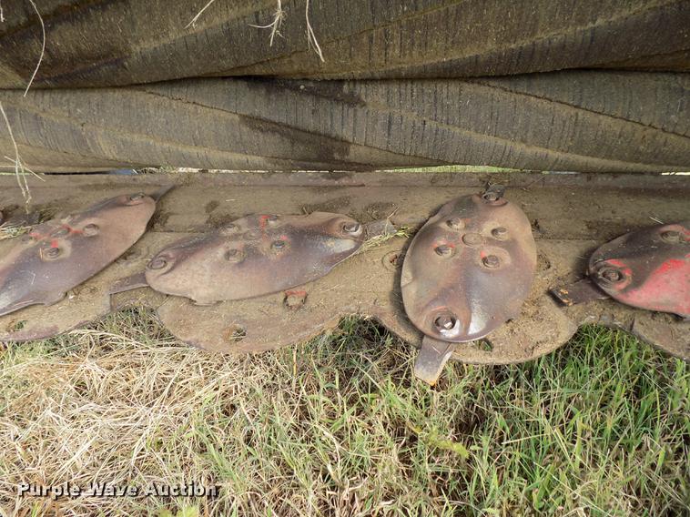 image for item DD3451 Gehl 2345 windrower