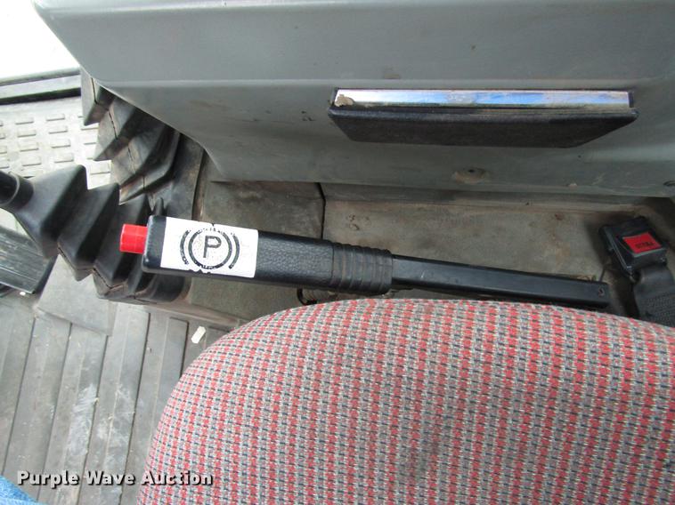 image for item DD4291 Massey-Ferguson 6170 MFWD tractor