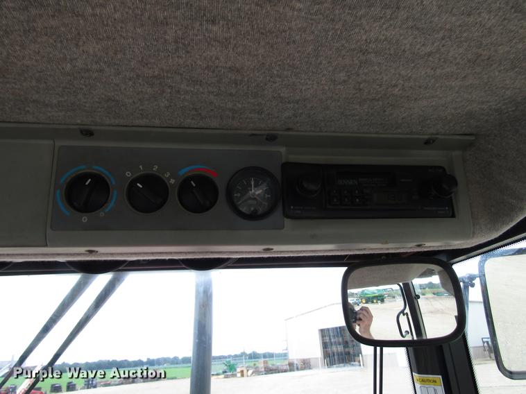 image for item DD4291 Massey-Ferguson 6170 MFWD tractor