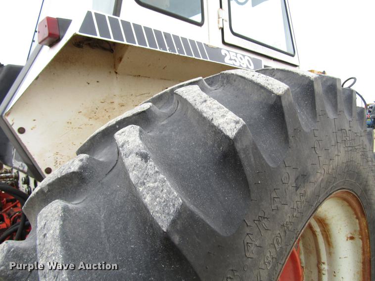 image for item DD4292 1979 Case 2590 tractor