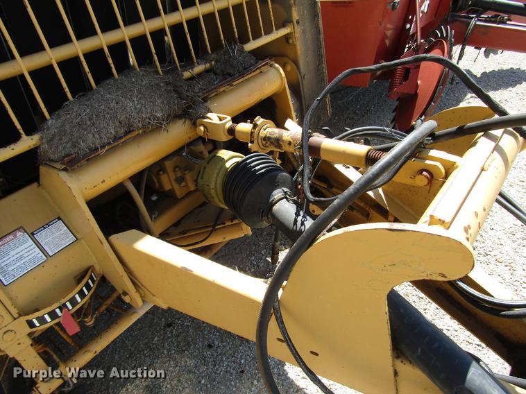 image for item DD6422 1991 Vermeer 604 Super J round baler