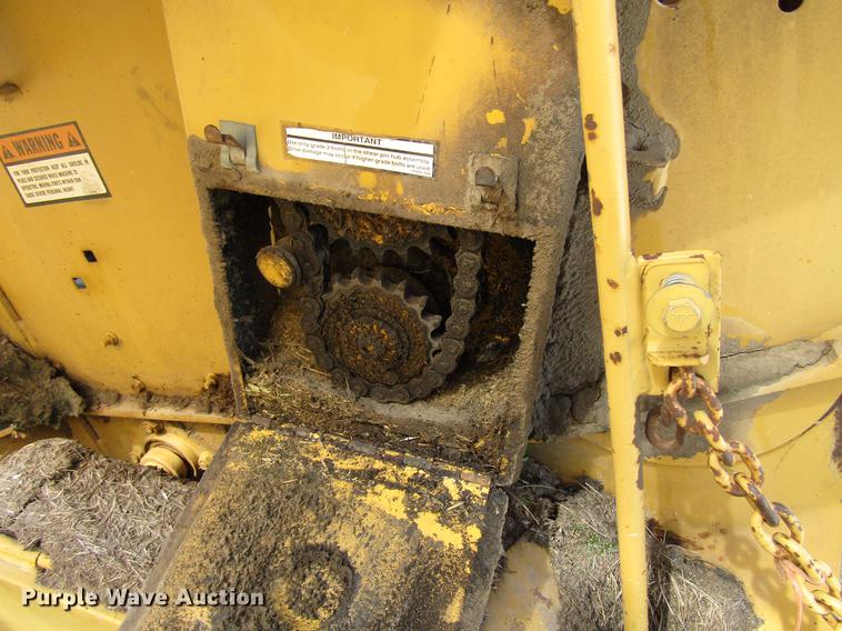 image for item DD6422 1991 Vermeer 604 Super J round baler