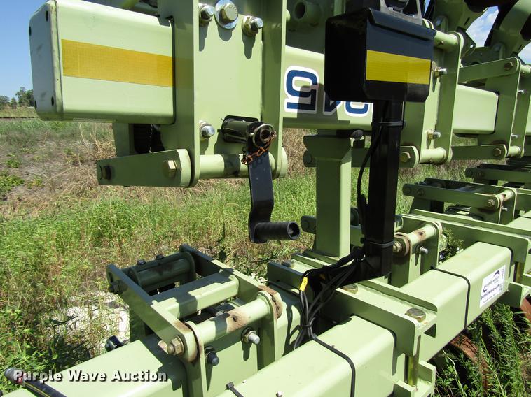 image for item DD6425 2016 Orthman 8315 row crop cultivator