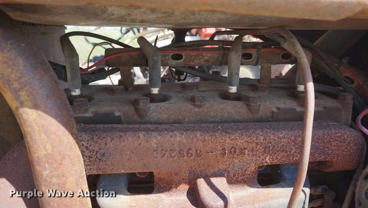 image for item DD6426 Ford 8N tractor