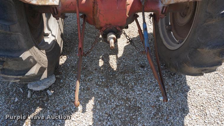 image for item DD6426 Ford 8N tractor
