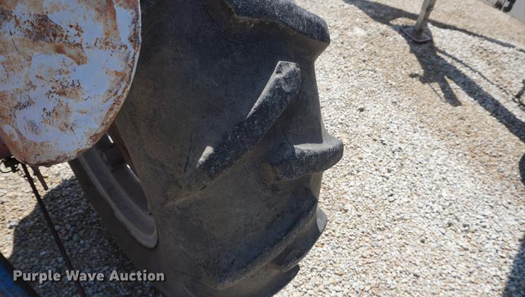 image for item DD6426 Ford 8N tractor