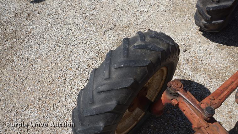 image for item DD6426 Ford 8N tractor