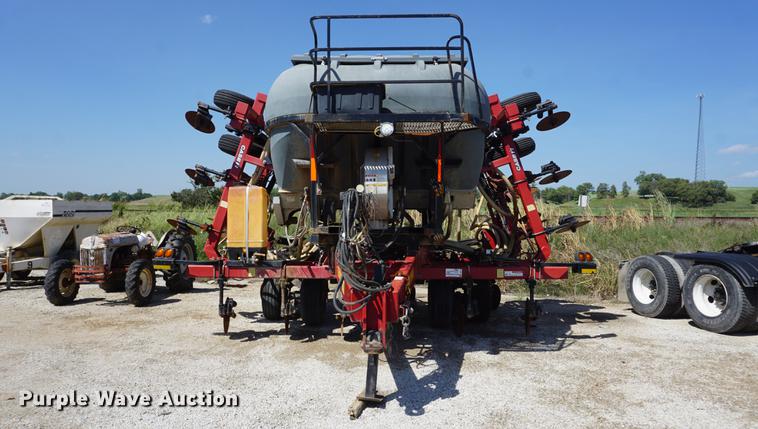 image for item DD6427 2012 Case IH 950 strip-till applicator