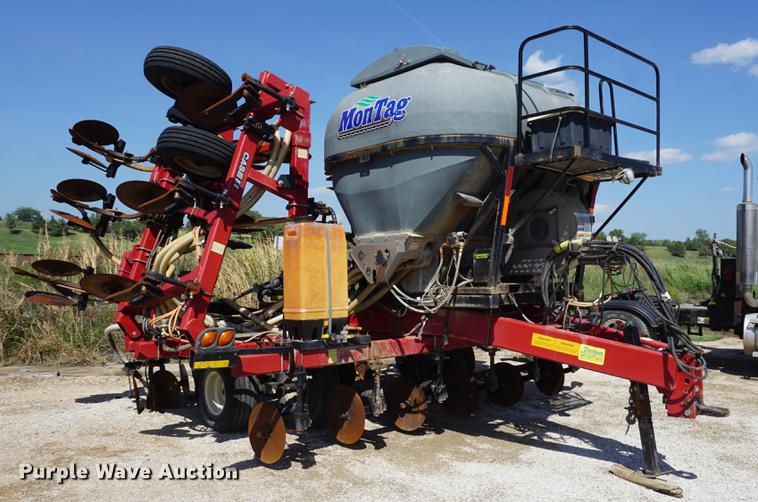 image for item DD6427 2012 Case IH 950 strip-till applicator