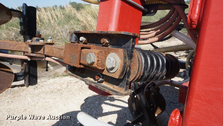 image for item DD6427 2012 Case IH 950 strip-till applicator