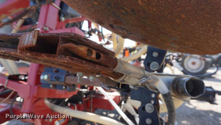 image for item DD6427 2012 Case IH 950 strip-till applicator