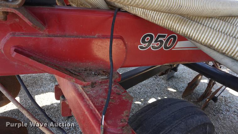 image for item DD6427 2012 Case IH 950 strip-till applicator