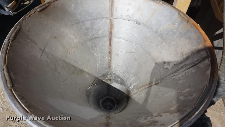 image for item DD6430 2012 Ag-Chem TerraGator TG7300 sprayer