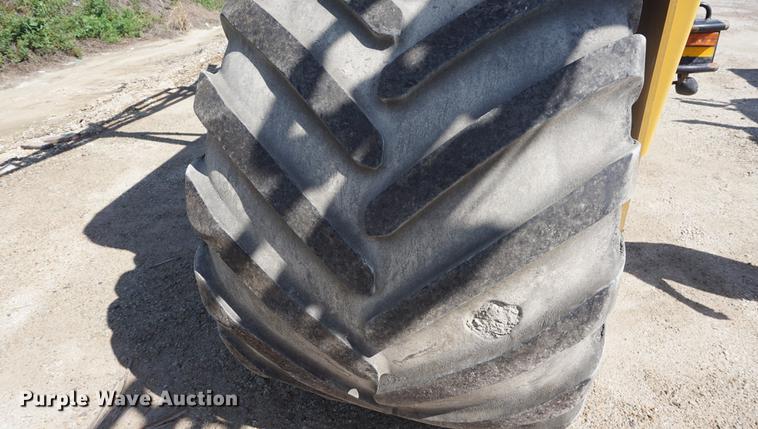 image for item DD6430 2012 Ag-Chem TerraGator TG7300 sprayer