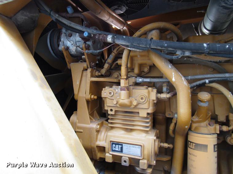 image for item DD6431 1997 Ag-Chem TerraGator 1903 applicator