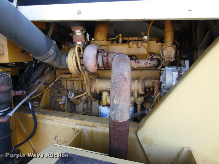 image for item DD6431 1997 Ag-Chem TerraGator 1903 applicator