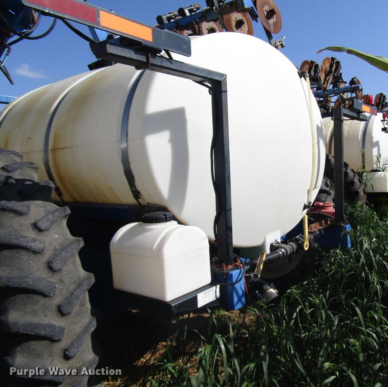 image for item DD6432 2003 DMI Nutri-Placr 2800 applicator bar