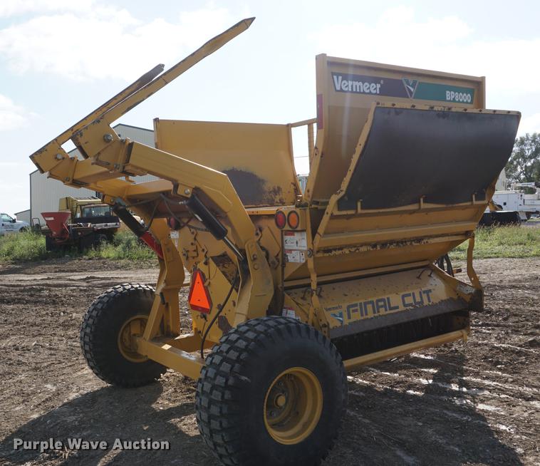 image for item DD6455 2012 Vermeer BP8000 bale processor