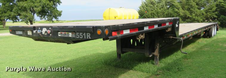 image for item DE6389 2015 Maurer equipment trailer