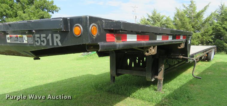 image for item DE6389 2015 Maurer equipment trailer