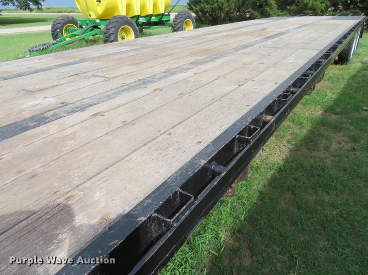 image for item DE6389 2015 Maurer equipment trailer