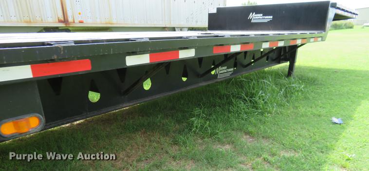 image for item DE6389 2015 Maurer equipment trailer