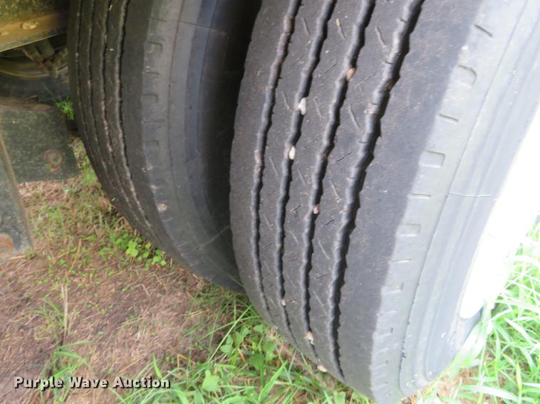 image for item DE6389 2015 Maurer equipment trailer