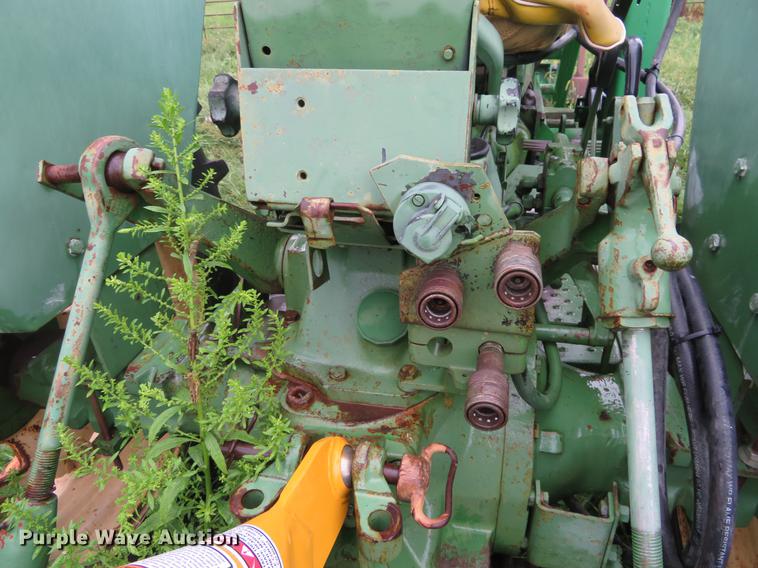 image for item DE6391 1974 John Deere 2030 tractor
