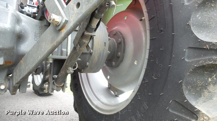 image for item DM9883 2017 Massey-Ferguson 2606H MFWD tractor