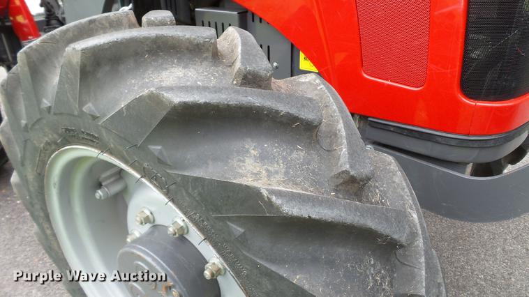 image for item DM9883 2017 Massey-Ferguson 2606H MFWD tractor